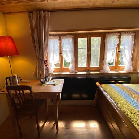 Casa Vegana Bed & Breakfast Trun Exterior photo