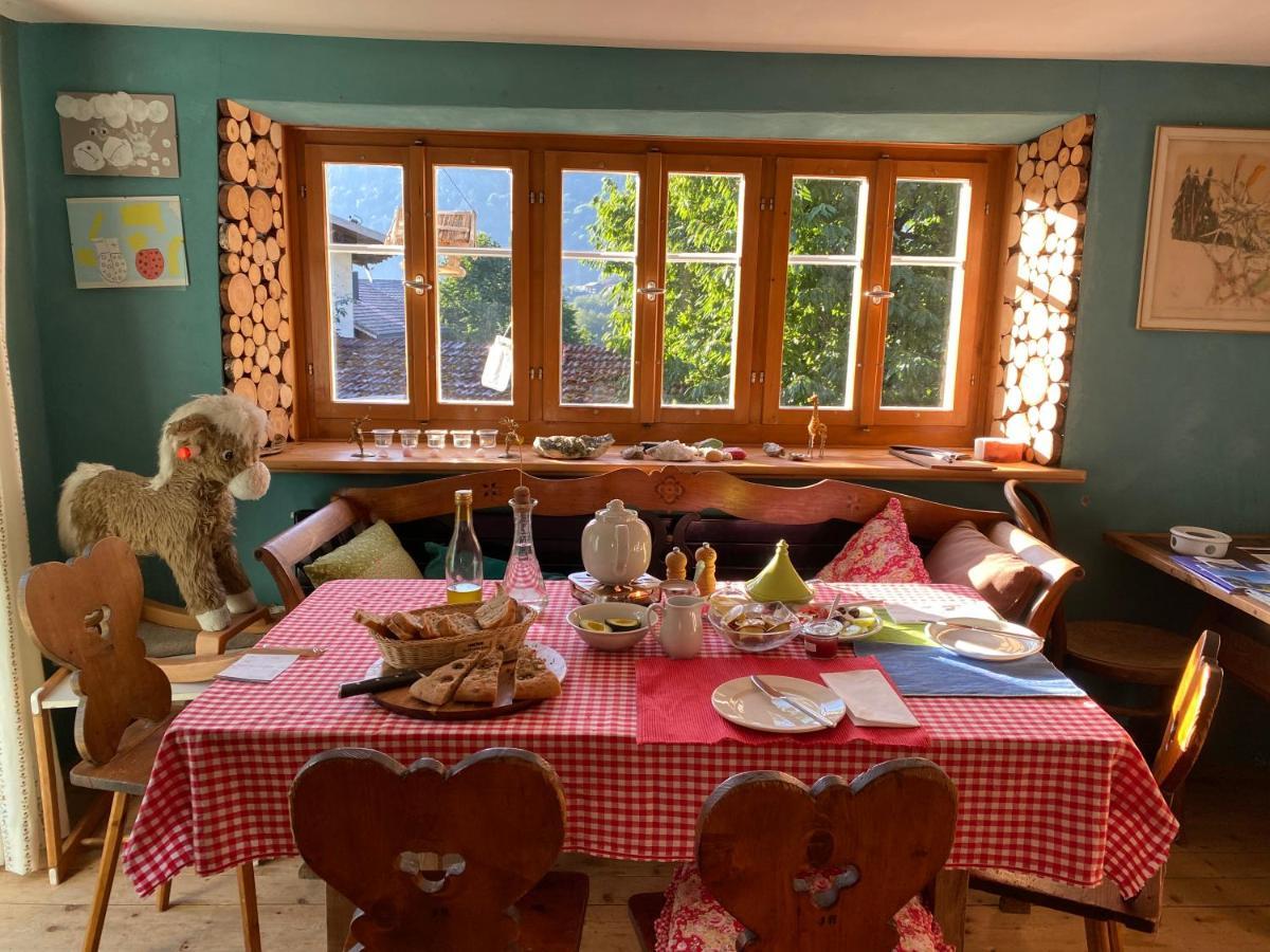 Casa Vegana Bed & Breakfast Trun Exterior photo