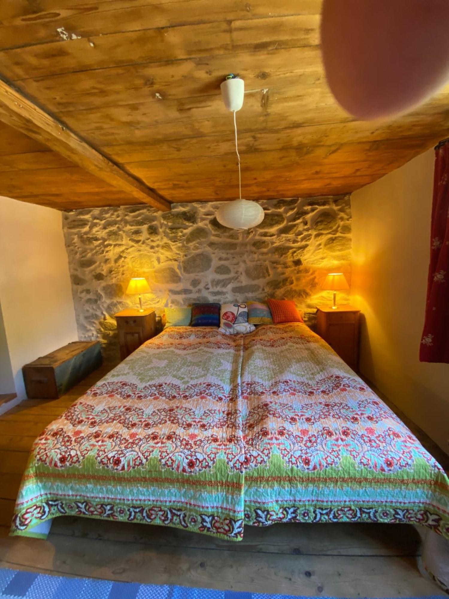 Casa Vegana Bed & Breakfast Trun Exterior photo
