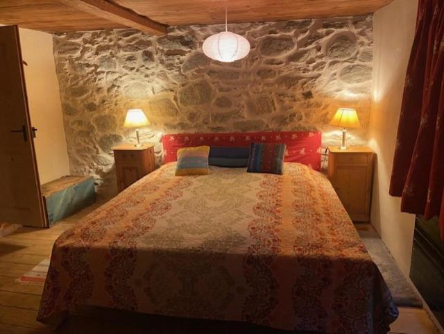 Casa Vegana Bed & Breakfast Trun Exterior photo